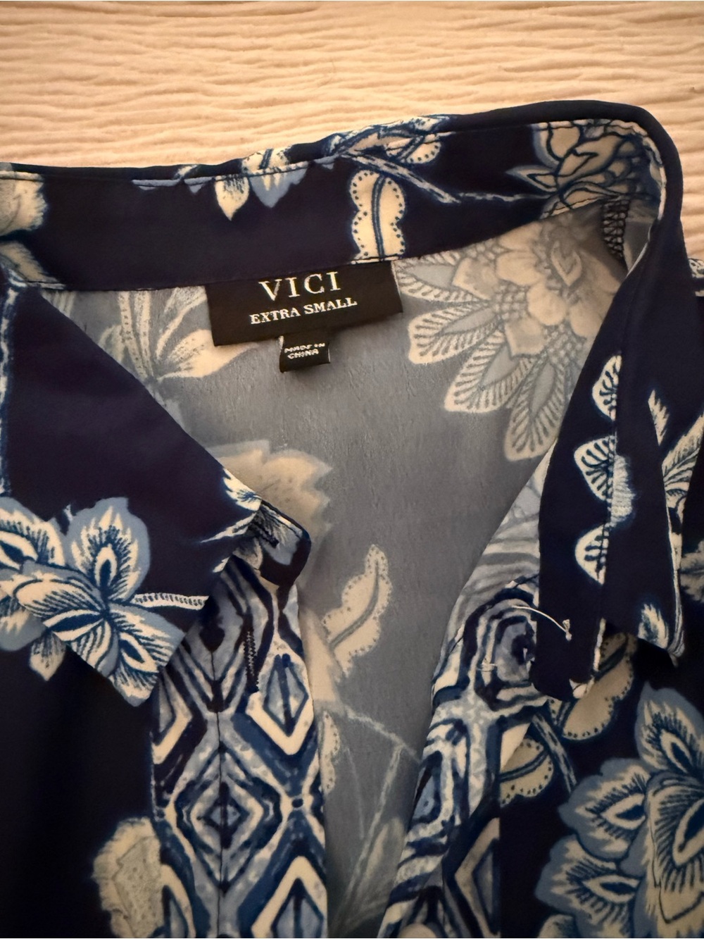 NWOT VICI Blouse and Skort Set - Picture 8 of 9